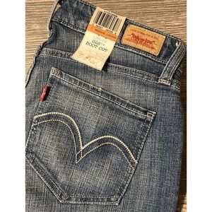 Levi's 528 Boot Curvy Cut Paper Doll Medium Wash Jeans Juniors Sz 7M (27x32) NWT